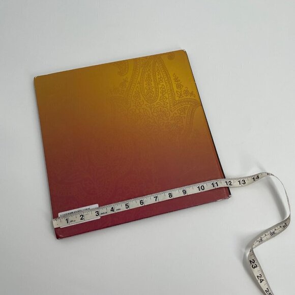 Still Point, India: Photographs Hardcover Book by Susan Aurinko 2007-2012 - Picture 10 of 10